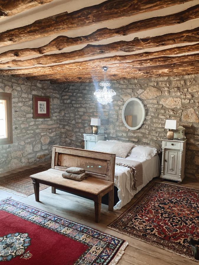 Masiadenjust Rojals Dış mekan fotoğraf