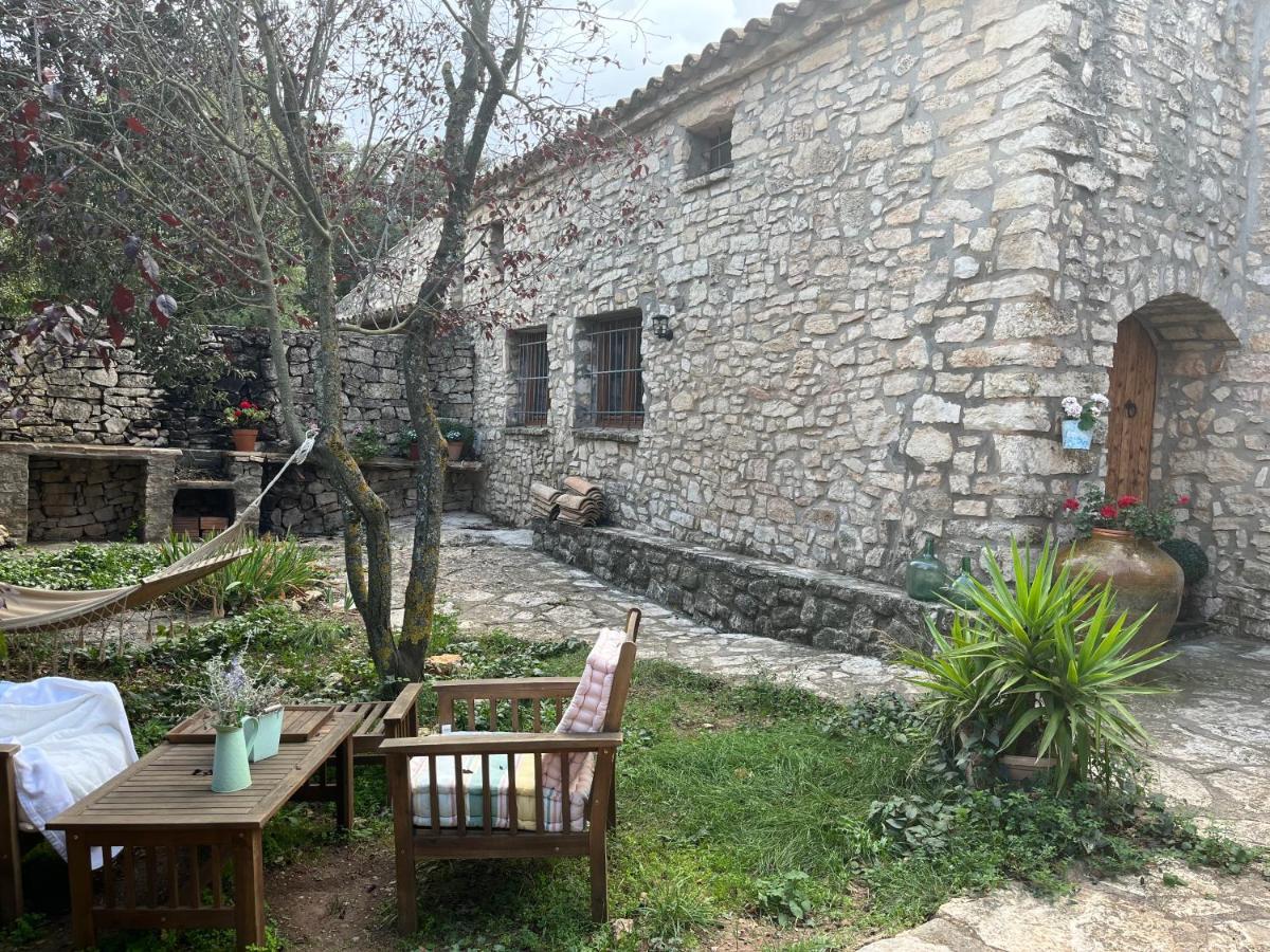 Masiadenjust Rojals Dış mekan fotoğraf
