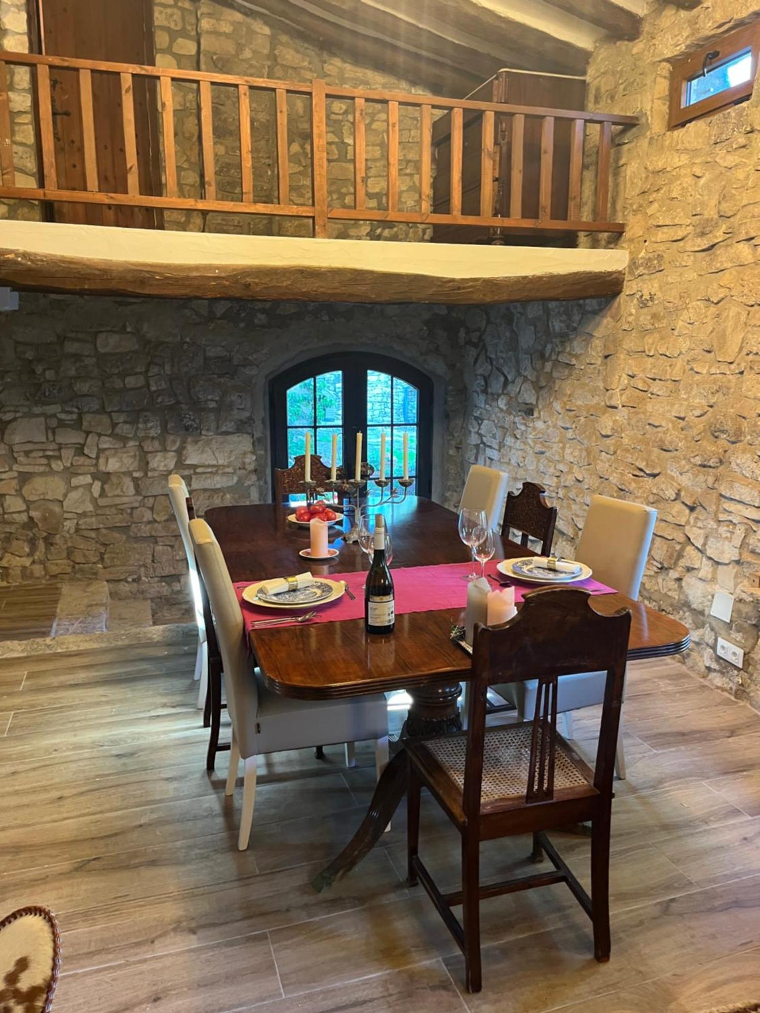 Masiadenjust Rojals Dış mekan fotoğraf